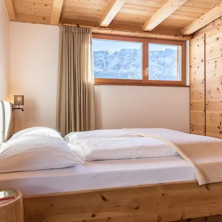 Villa Solinda App Rossini Selva di Val Gardena Exterior photo